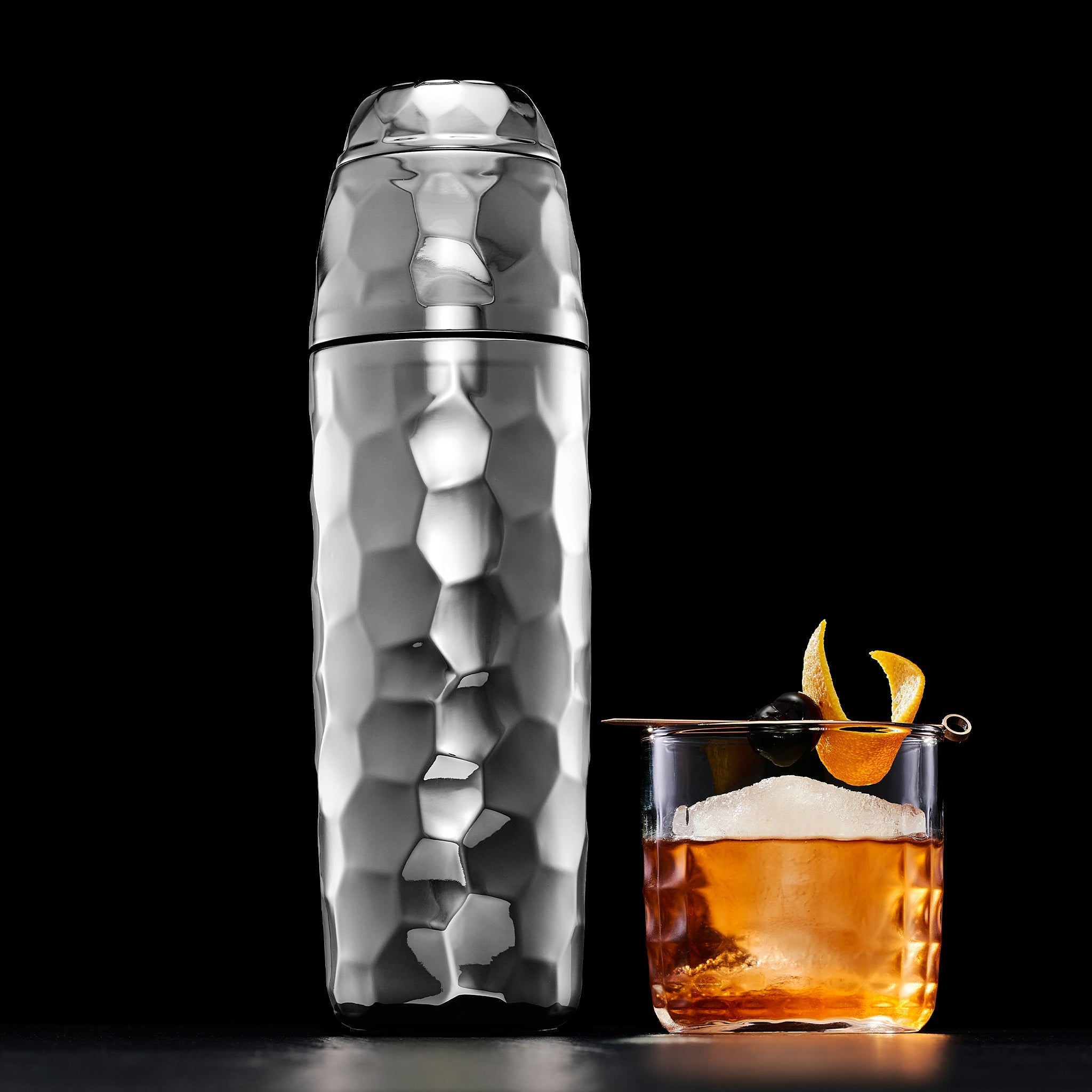 Cocktail Shaker, 25 oz (Chrome)